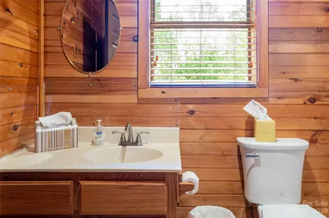 Hallaran Drive, Marshall, NC 28753 photo 32