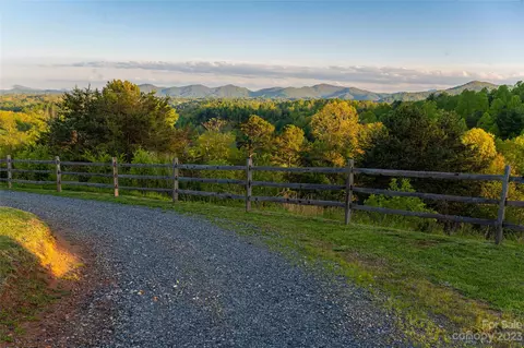 Hallaran Drive, Marshall, NC 28753 photo 34