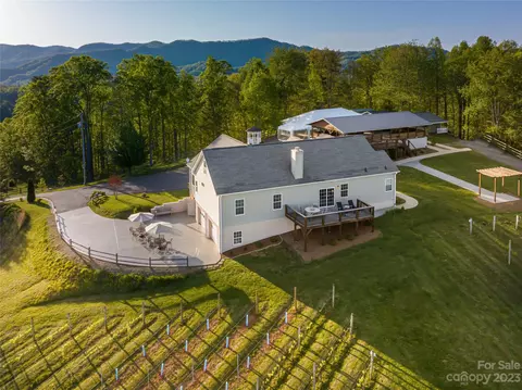 Hallaran Drive, Marshall, NC 28753 photo 5