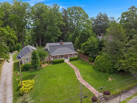 170 Probart St, Brevard, NC 28712 photo 9