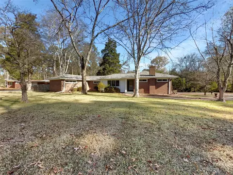 191 Country Club Dr, Rock Hill, SC 29730
