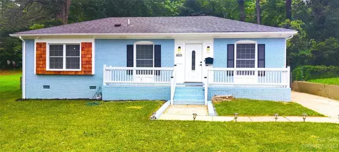 6515 Farmway Pl, Charlotte, NC 28215