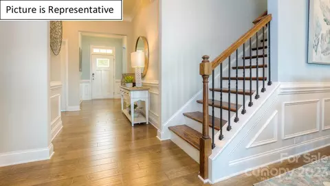 4110 Duplin Dr, Charlotte, NC 28214
