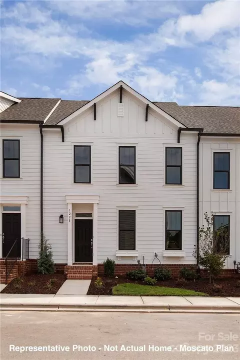 10197 Rainier Trail Nw Dr NW, Huntersville, NC 28078