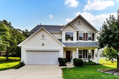 12128 Westbury Glen Ct, Charlotte, NC 28262