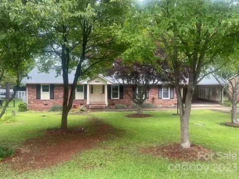 1043 Christopher Cir, Rock Hill, SC 29730