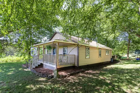 121 Stagecoach Ln, Rutherfordton, NC 28139