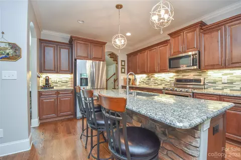2469 Shiny Leaf Dr, Denver, NC 28037 photo 7
