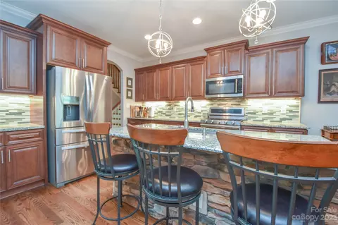2469 Shiny Leaf Dr, Denver, NC 28037 photo 9