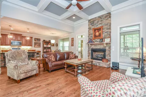 2469 Shiny Leaf Dr, Denver, NC 28037 photo 3