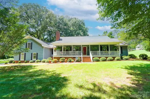 9319 Old Gold Mine Ct, Mint Hill, NC 28227