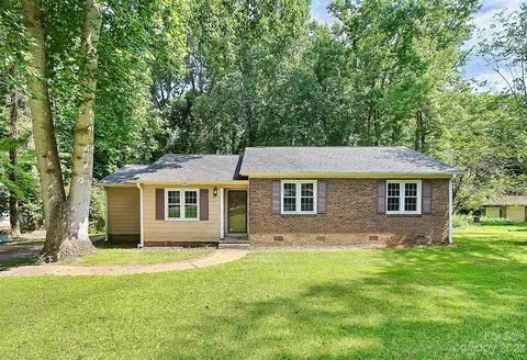 4557 Windstone Ct, Rock Hill, SC 29732