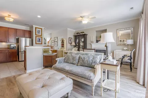 832 Gentlewinds Ct, Fort Mill, SC 29708 photo 7