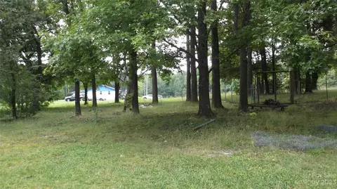 252 E Concord St, Stanfield, NC 28163 photo 7
