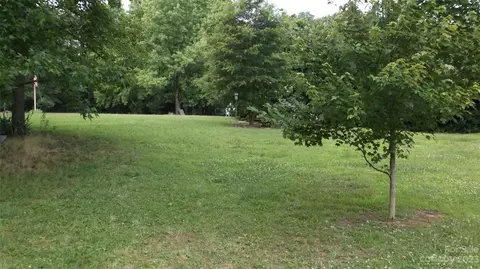 252 E Concord St, Stanfield, NC 28163 photo 8
