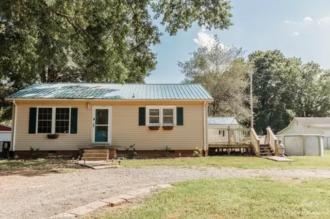 29652 Lakeside Dr, Albemarle, NC 28001