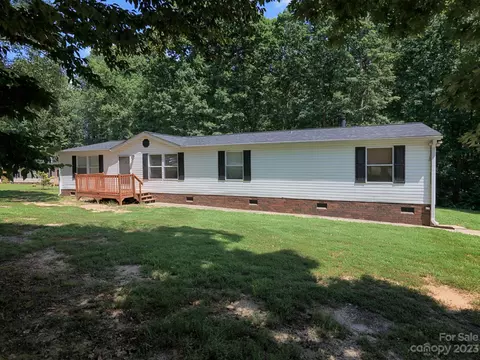 173 Deer Valley Dr, Cleveland, NC 27013