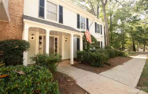 7239 Quail Meadow Ln, Charlotte, NC 28210