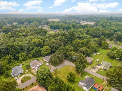 600 2nd St, Stanley, NC 28164 photo 10