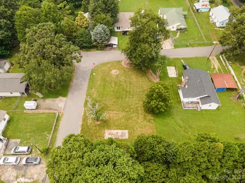 600 2nd St, Stanley, NC 28164 photo 7