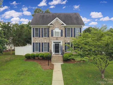 1617 The Crossing Rd, Rock Hill, SC 29732