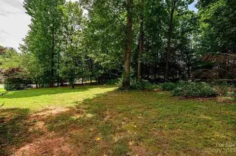 4064 Caitlins Way, Hickory, NC 28602 photo 33