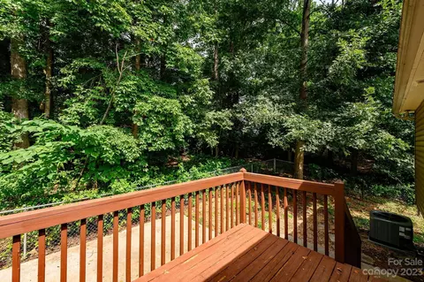 4064 Caitlins Way, Hickory, NC 28602 photo 28
