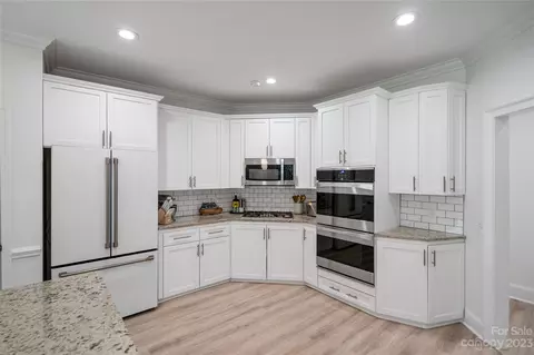 6361 Fox Chase Dr, Davidson, NC 28036 photo 15