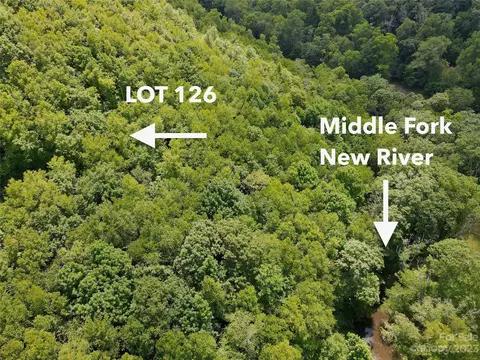 126 Stoneledge Ln, Blowing Rock, NC 28605