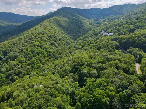 Otter Court, Seven Devils, NC 28605 photo 6