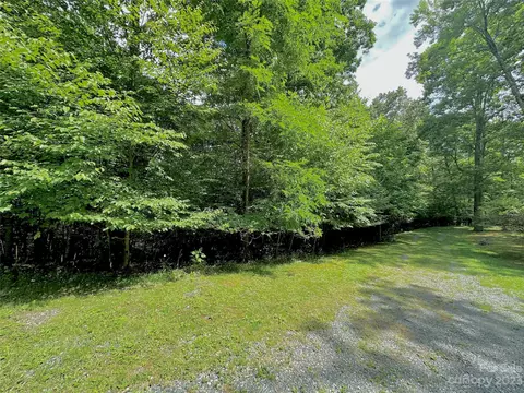 Otter Court, Seven Devils, NC 28605 photo 8