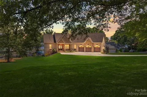 2500 Primm Rd, Denver, NC 28037