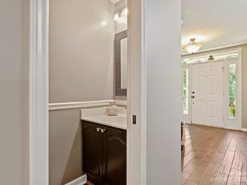 622 Laurel Fork Dr, Matthews, NC 28105 photo 9