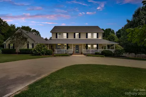 143 Lockhard Cir, Troutman, NC 28166