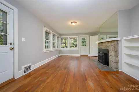 117 Whitney Ave, Tryon, NC 28782 photo 7