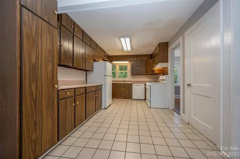 117 Whitney Ave, Tryon, NC 28782 photo 13