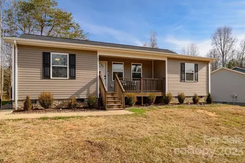 103 Dundee Ct, Maiden, NC 28650