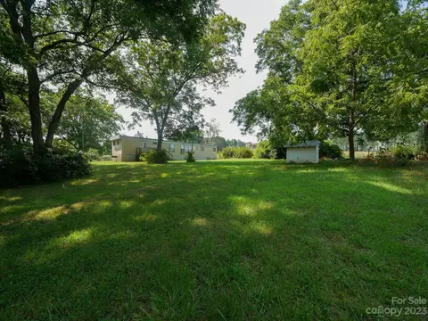 972 Lee Cudd Rd, Rutherfordton, NC 28139