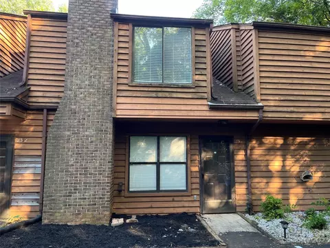 2310 Brookview Ct, Rock Hill, SC 29732