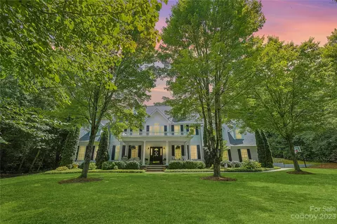 25 Jonathan Creek Dr, Etowah, NC 28729