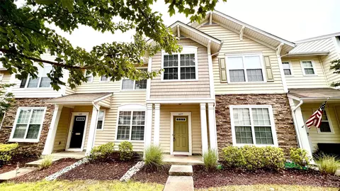637 Brickdust Ct, Fort Mill, SC 29708