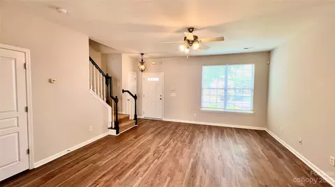637 Brickdust Ct, Fort Mill, SC 29708 photo 7