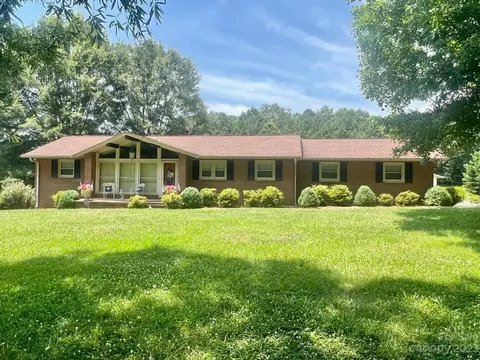 6880 Nc Hwy 16 S Hwy S, Taylorsville, NC 28681