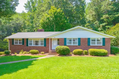 604 12th Ne Ave NE, Hickory, NC 28601