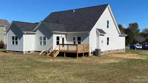 321 Iron Club Dr, York, SC 29745