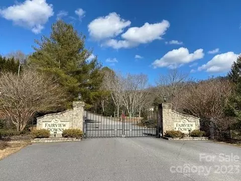 99999 Canonero Dr, Fairview, NC 28730