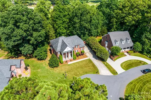 222 Lytham Ln, Stanley, NC 28164 photo 2