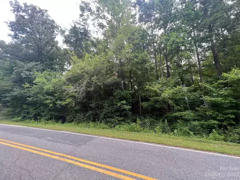 999 Silver Creek Rd, Mill Spring, NC 28756 photo 4