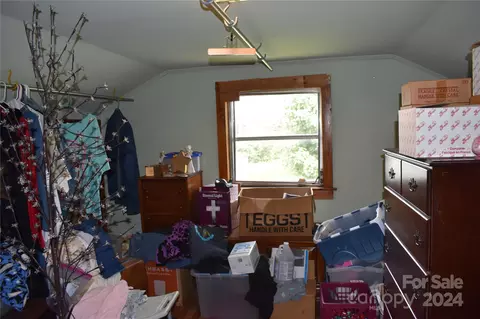 1164 Mudcut Loop, Marion, NC 28752 photo 17