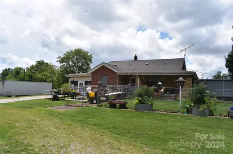1164 Mudcut Loop, Marion, NC 28752 photo 31